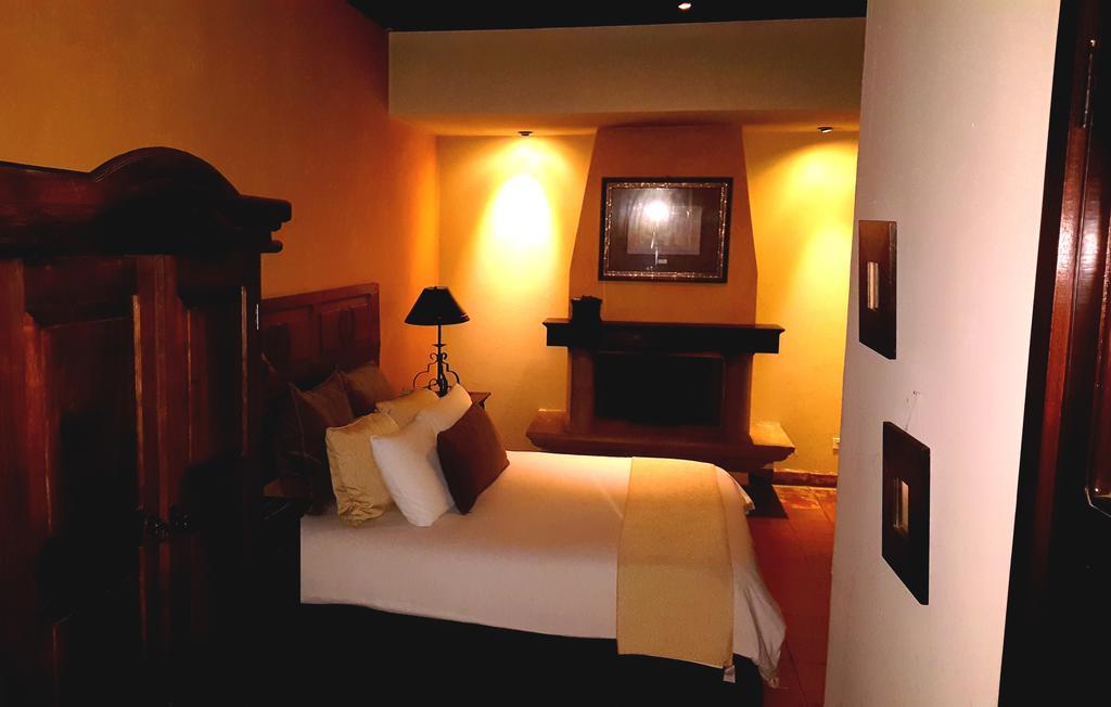 La Casa De Don Pedro Hotel Antigua Bagian luar foto