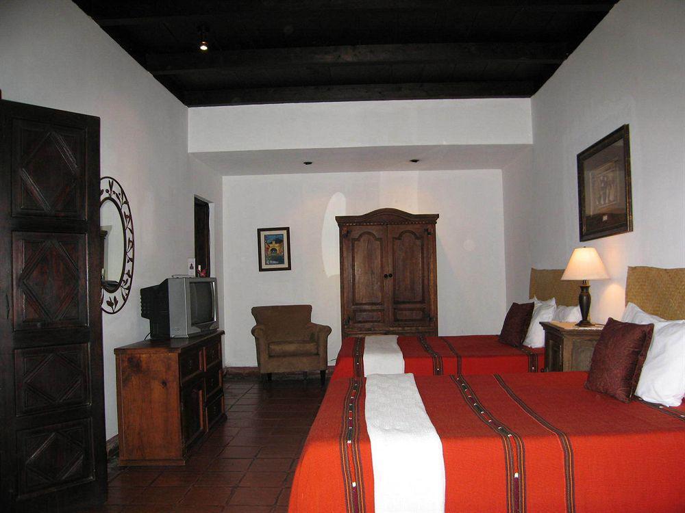 La Casa De Don Pedro Hotel Antigua Bagian luar foto