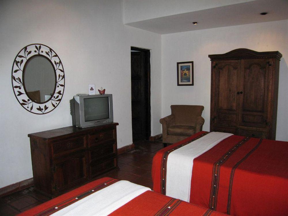 La Casa De Don Pedro Hotel Antigua Bagian luar foto