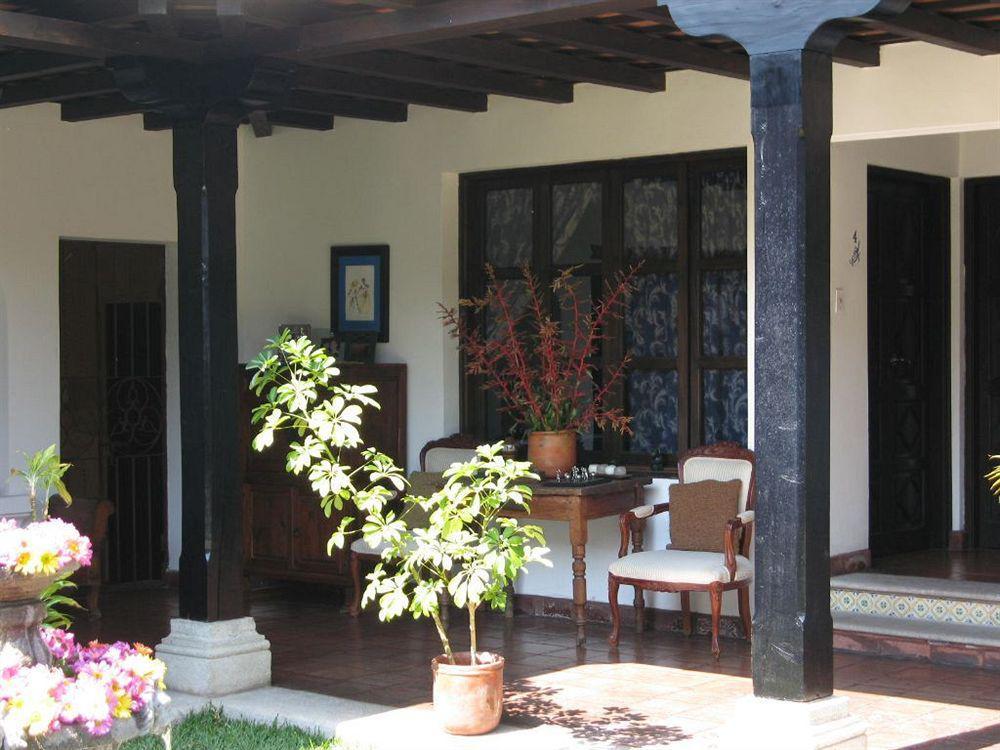 La Casa De Don Pedro Hotel Antigua Bagian luar foto