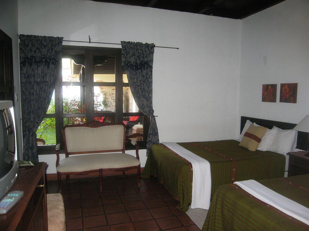 La Casa De Don Pedro Hotel Antigua Bagian luar foto