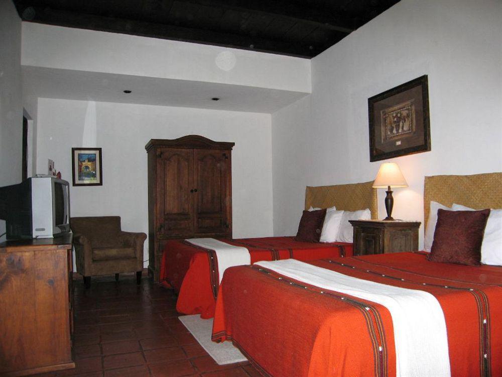 La Casa De Don Pedro Hotel Antigua Bagian luar foto